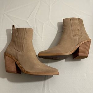 Vince Camuto SOLD